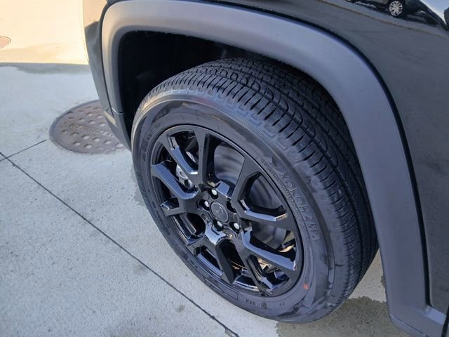 New 2026 Jeep Compass Latitude AWD/4WD image 32
