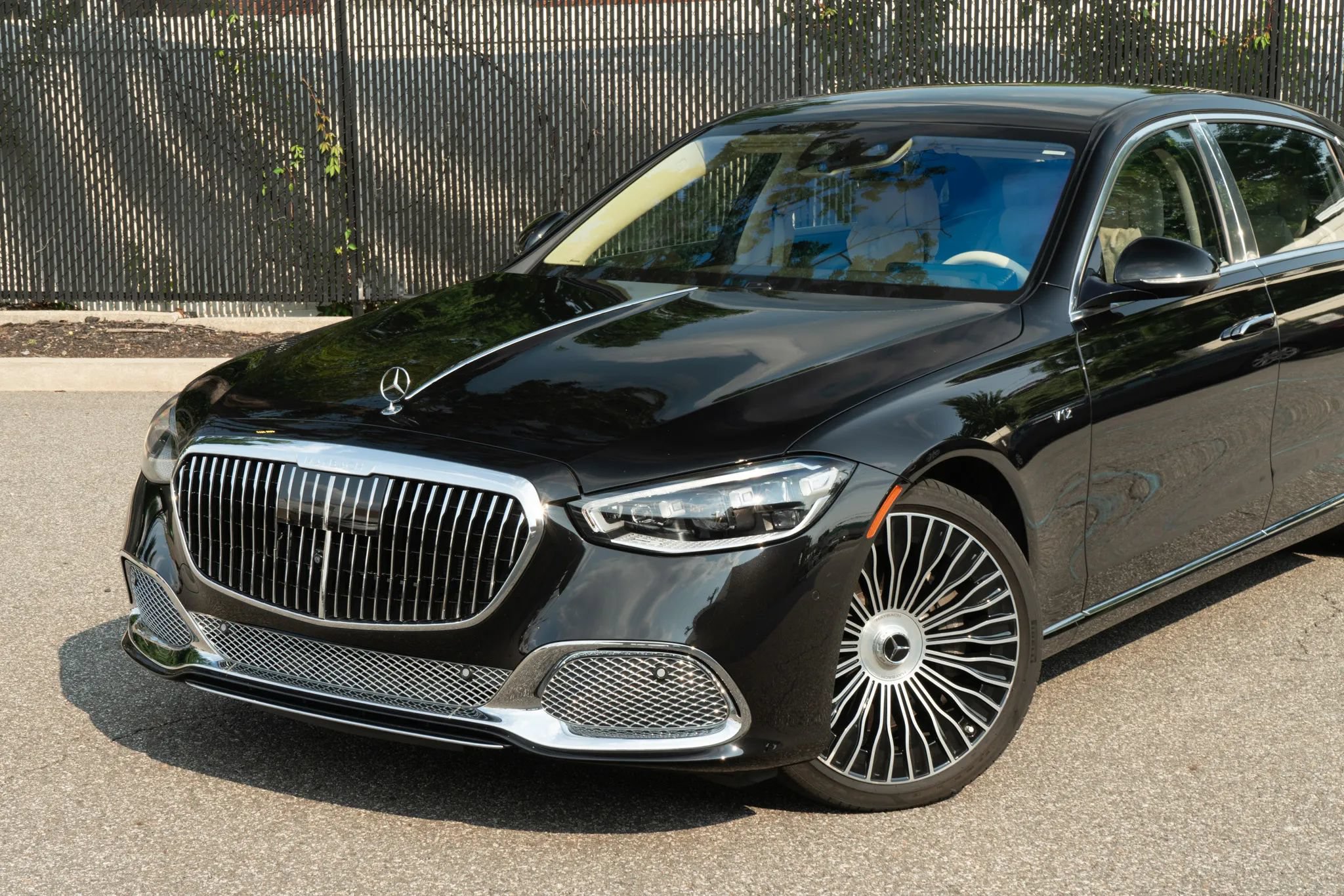 Used 2023 Mercedes-Benz Maybach S 680 4MATIC image 33