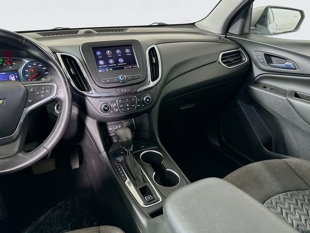 Used 2022 Chevrolet Equinox LT w/ Driver Convenience Package image 24