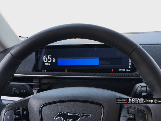 Used 2022 Ford Mustang Mach-E Select RWD image 28