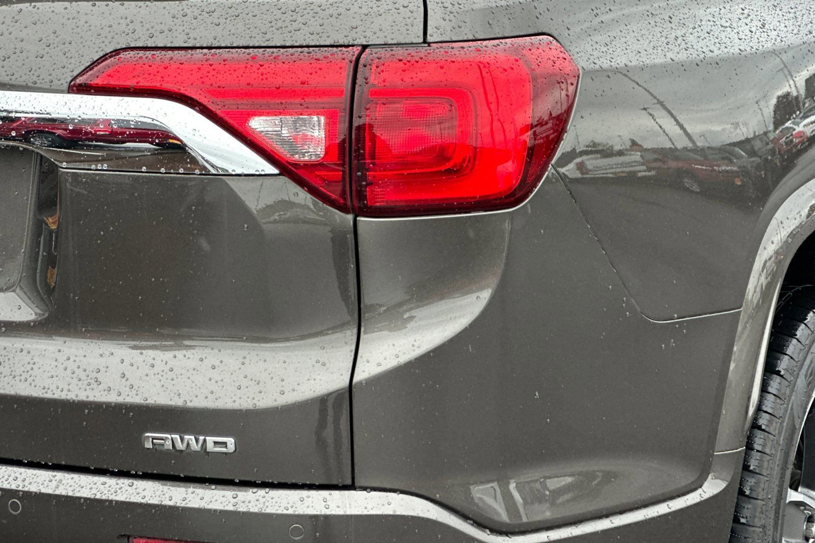 Used 2019 GMC Acadia Denali w/ Technology Package AWD/4WD image 25