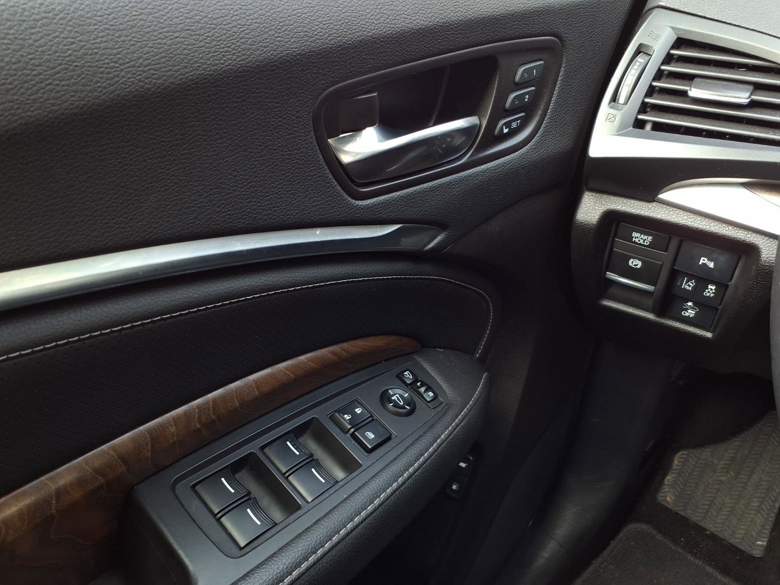 Used 2020 Acura MDX SH-AWD w/ Technology Package image 22