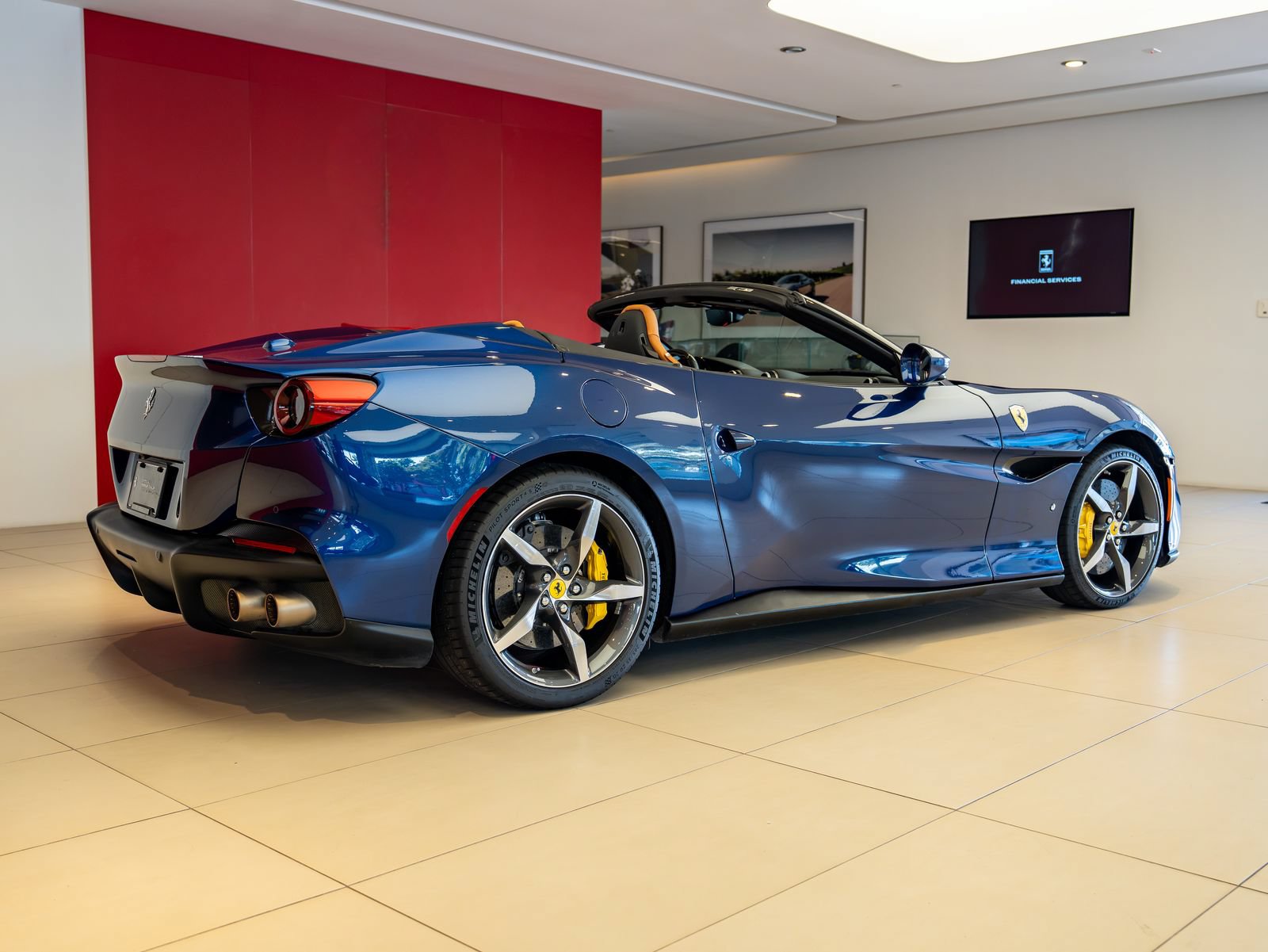 Certified 2023 Ferrari Portofino M RWD image 6