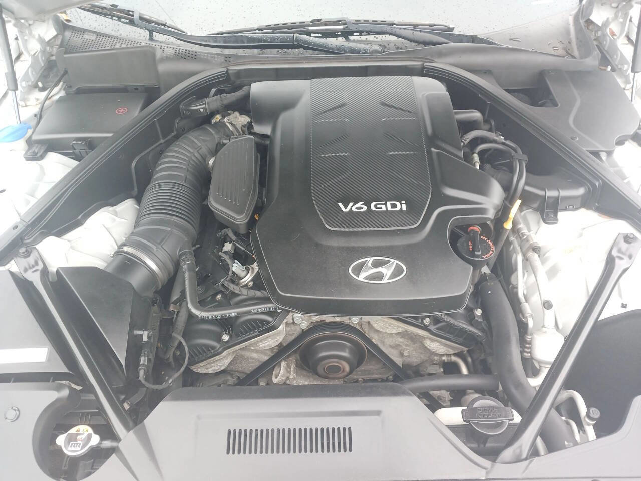 Used 2015 Hyundai Genesis 3.8 w/ Option Group 03 RWD image 17