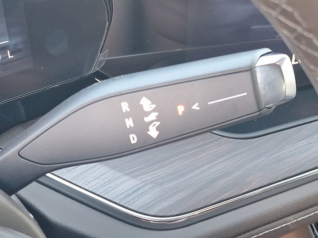 New 2026 Chevrolet Tahoe LS image 16