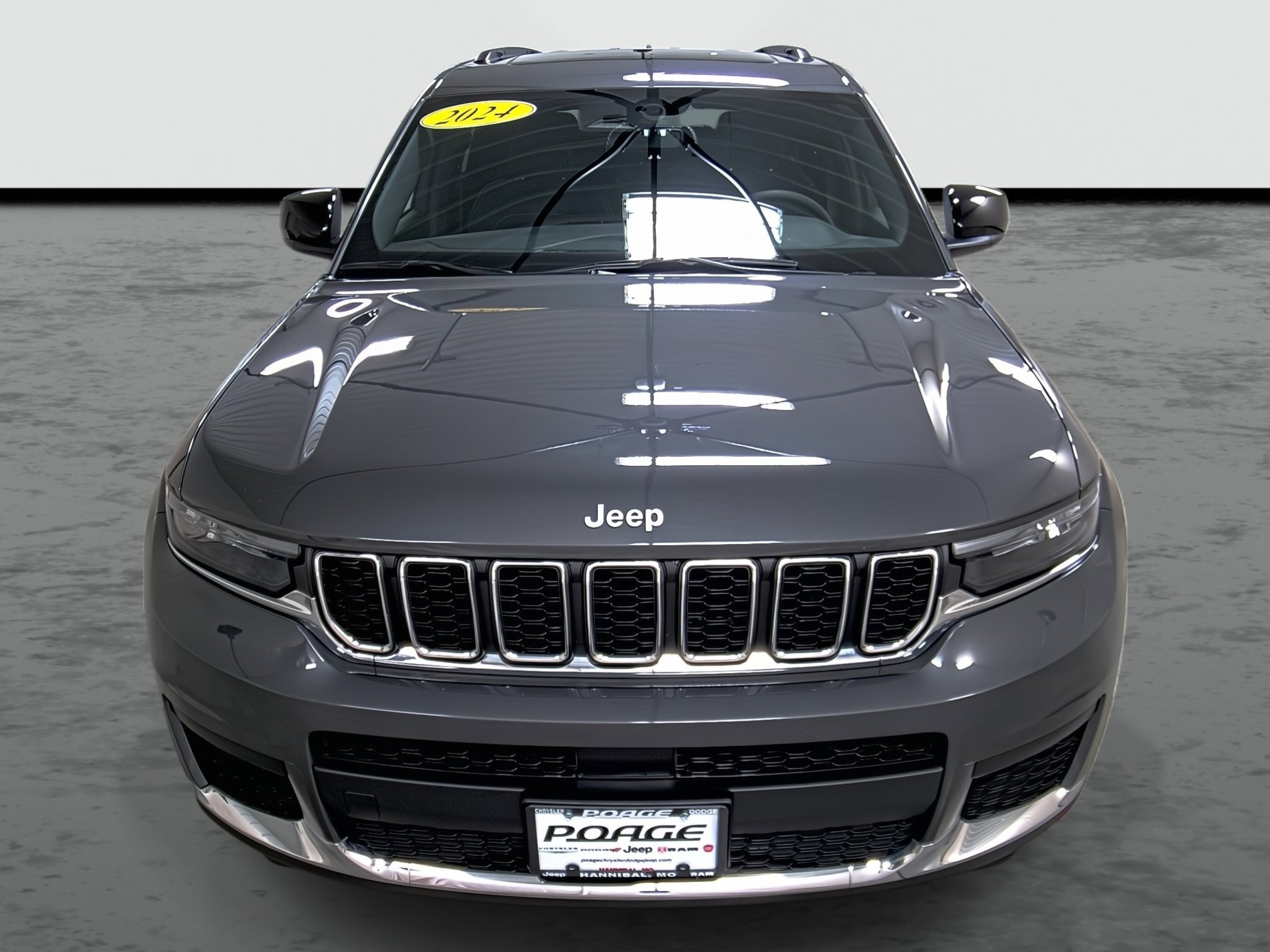 Used 2024 Jeep Grand Cherokee L Laredo w/ Luxury Tech Group I AWD/4WD image 6