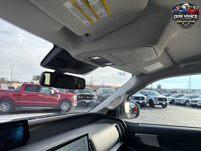 Used 2025 Ford Expedition Active AWD/4WD image 22