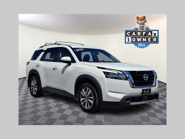 Used 2023 Nissan Pathfinder SL AWD/4WD image 1