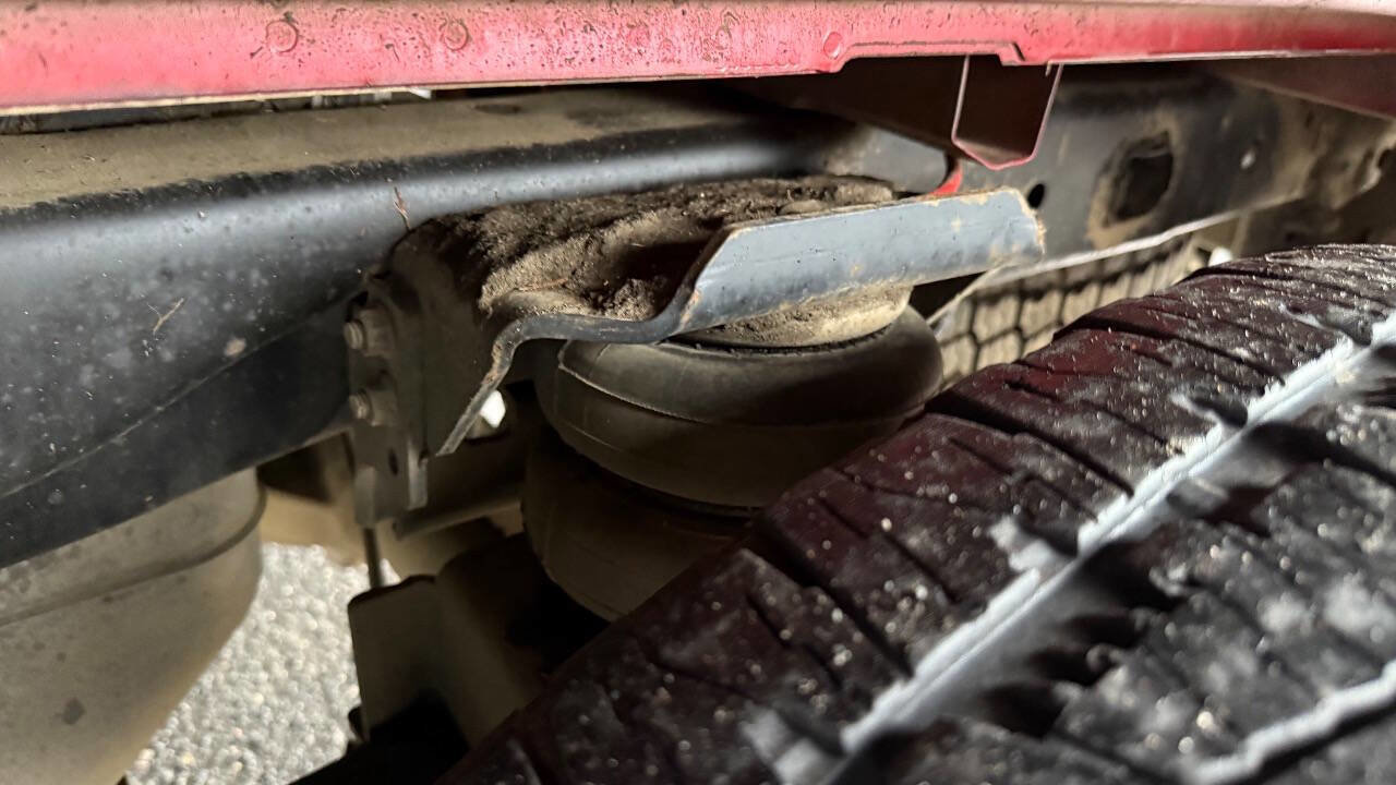 Used 2011 Ford F150 Platinum AWD/4WD image 35