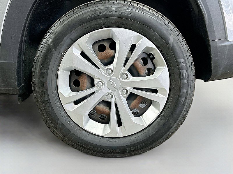 Used 2024 Chevrolet Trax LS FWD image 30