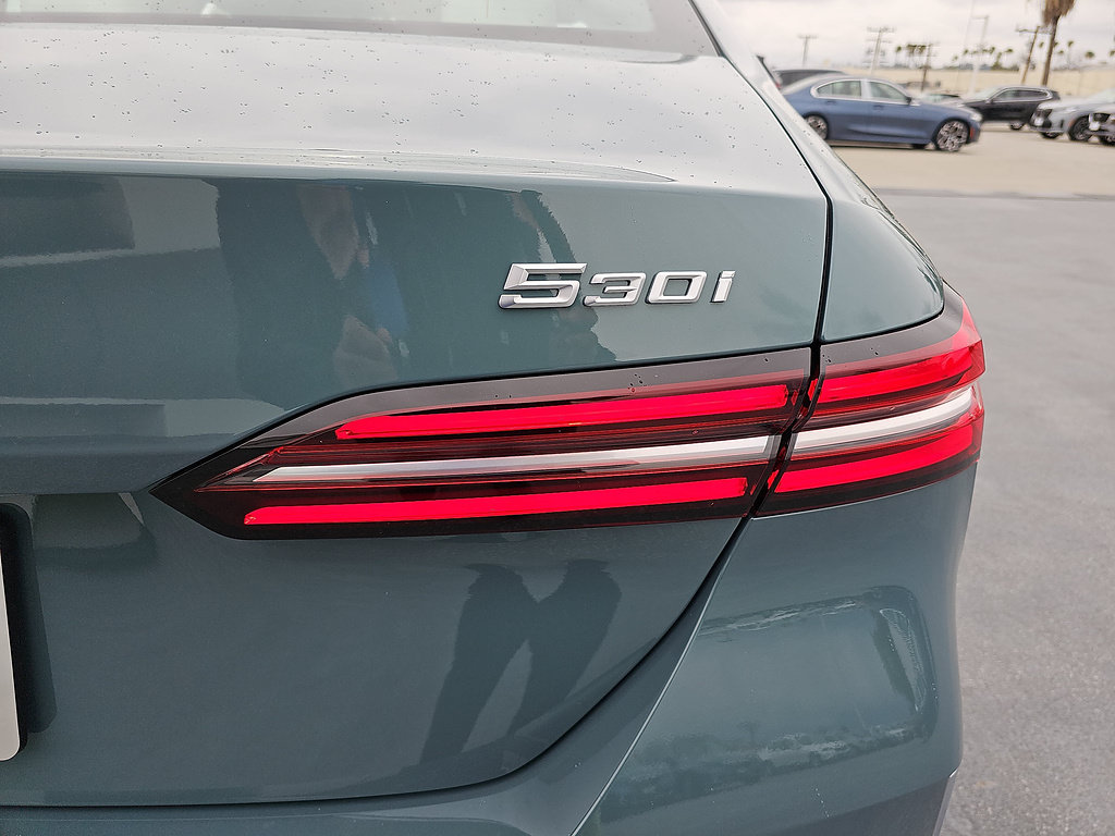 Used 2025 BMW 530i RWD image 35