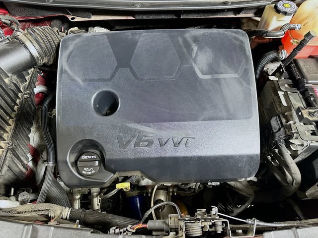 Used 2021 Chevrolet Traverse RS AWD/4WD image 38