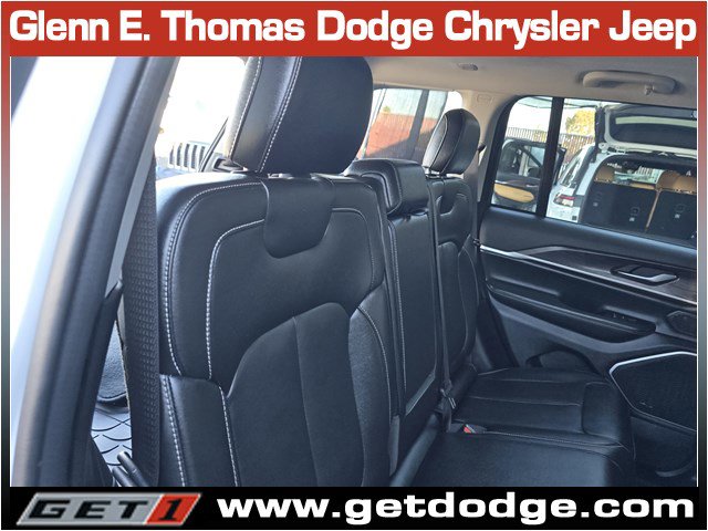 Used 2022 Jeep Grand Cherokee Limited 4xe image 30