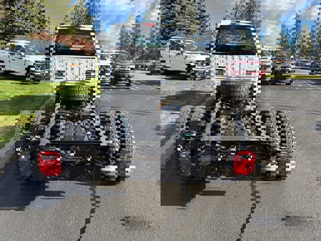 New 2026 Ford F550 4x4 Regular Cab Super Duty image 5