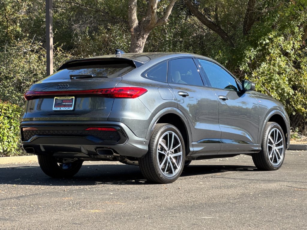 Used 2026 Audi Q5 Premium Plus w/ Premium Plus AWD/4WD image 5