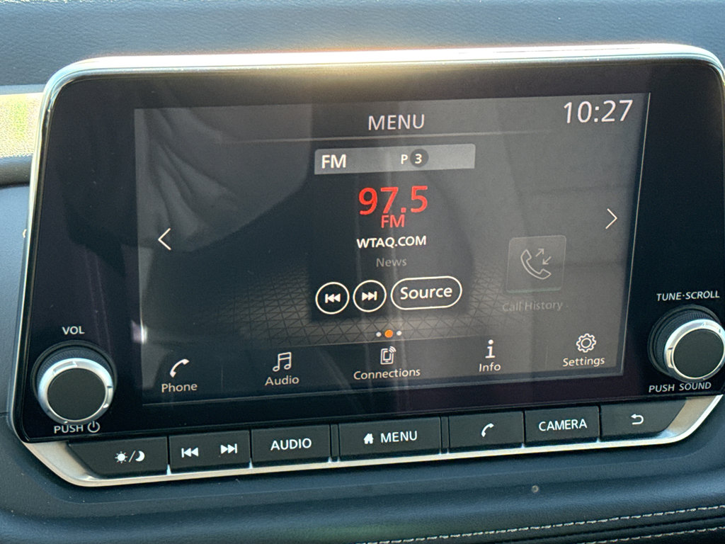 Certified 2025 Nissan Rogue S image 18