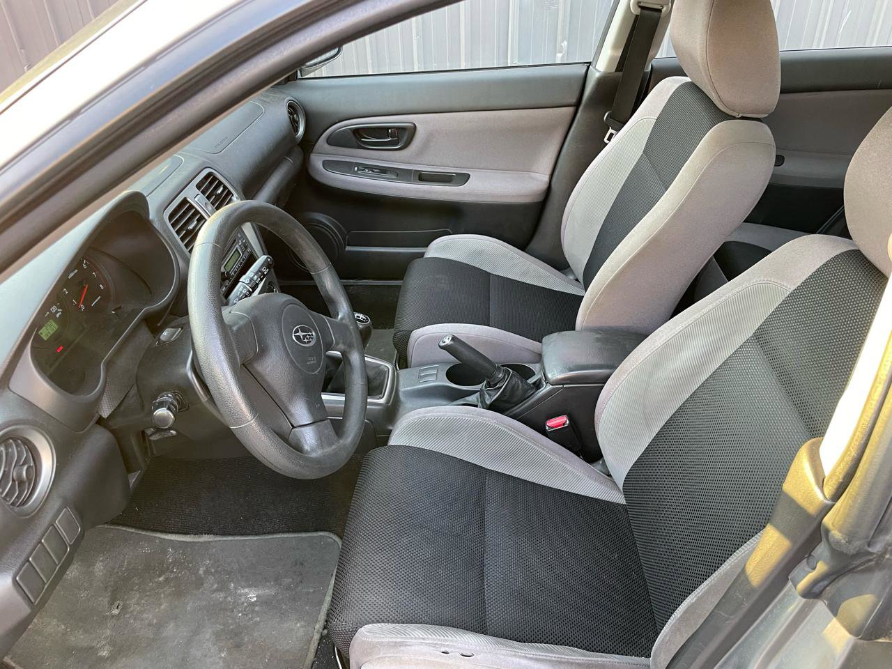 Used 2007 Subaru Impreza 2.5i w/ Popular Equipment Group 1 image 5