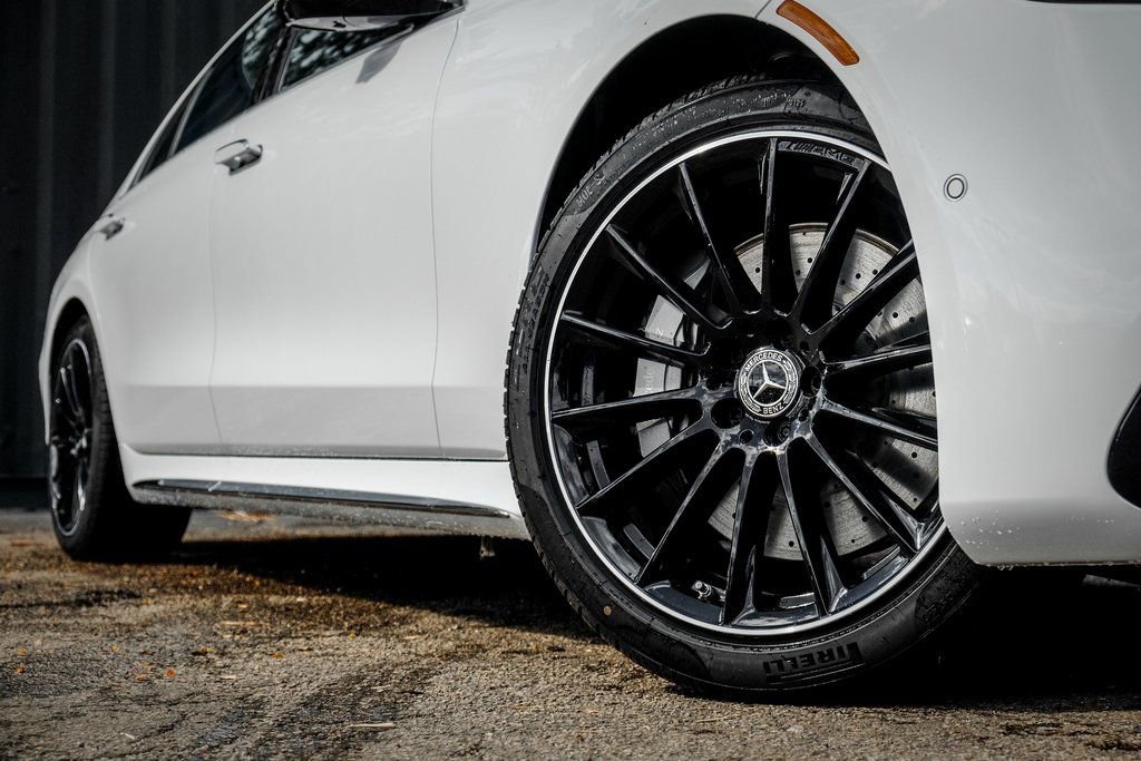 New 2026 Mercedes-Benz S 580 4MATIC Sedan image 7