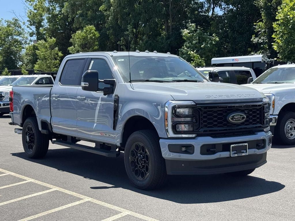 New 2026 Ford F250 Lariat w/ Black Appearance Package AWD/4WD image 1