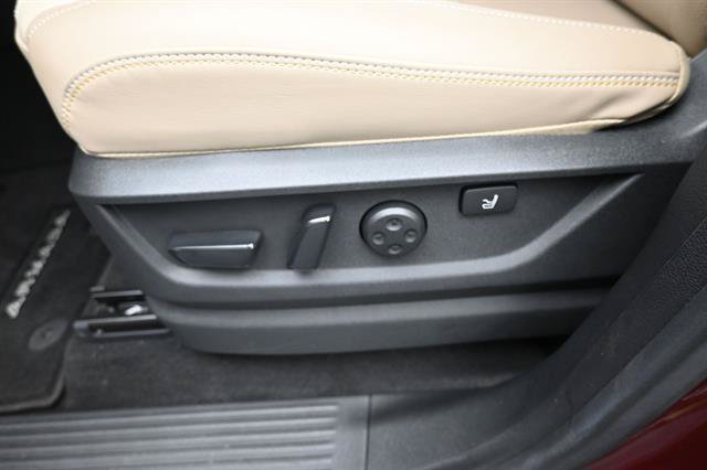 Used 2026 Nissan Armada Platinum Reserve AWD/4WD image 8