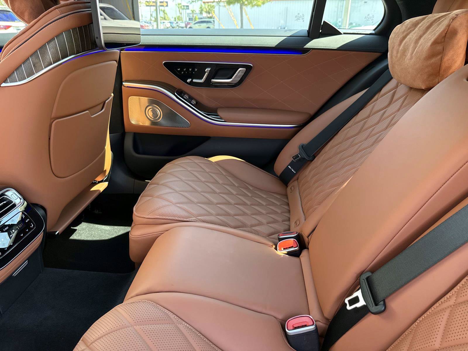 Used 2024 Mercedes-Benz S 580 4MATIC Sedan image 12