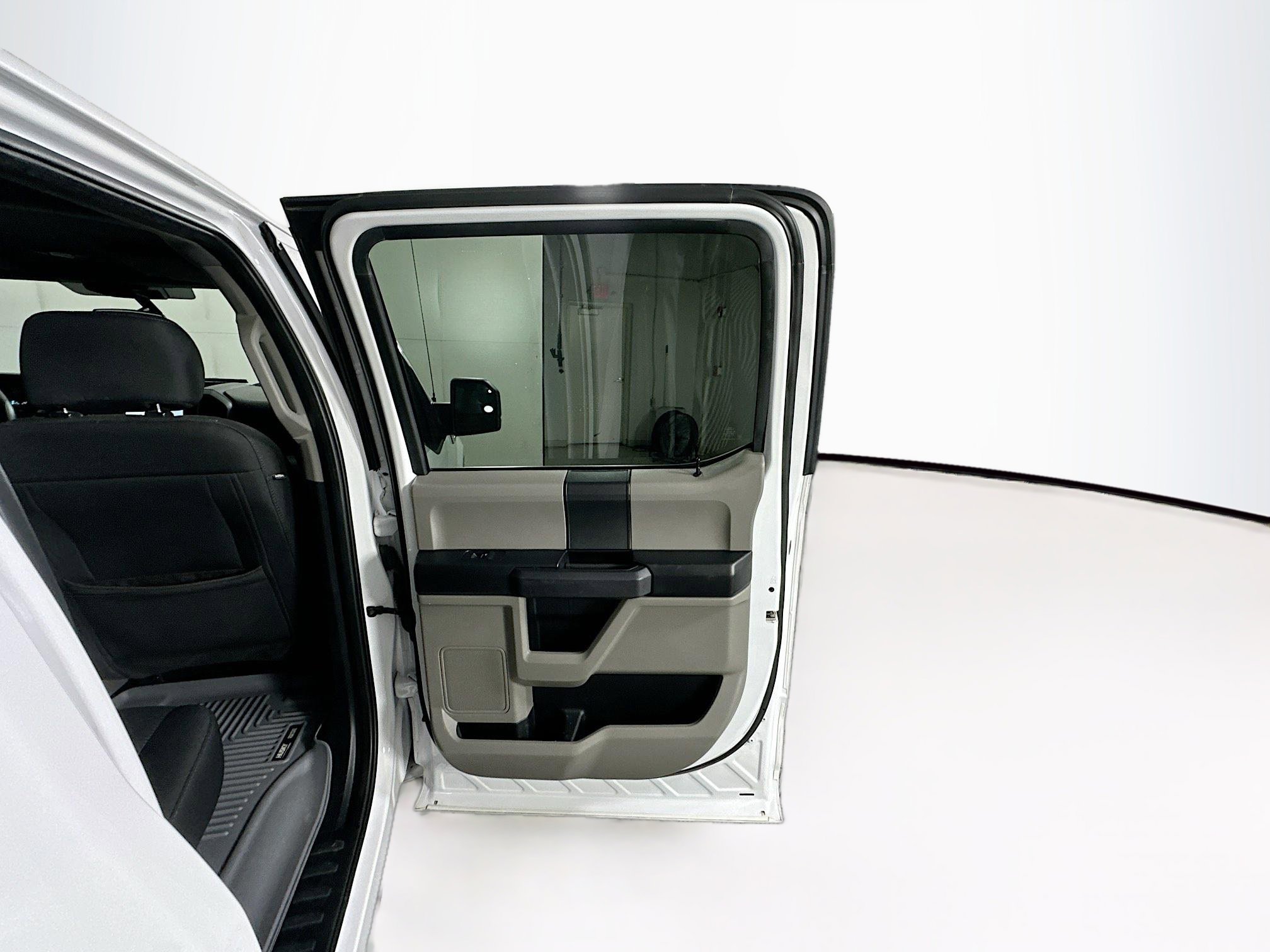 Used 2019 Ford F150 XL w/ Equipment Group 101A Mid image 29