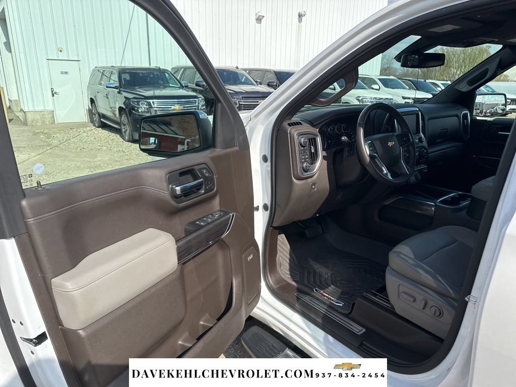 Certified 2022 Chevrolet Silverado 1500 LTZ w/ LTZ Premium Package AWD/4WD image 16