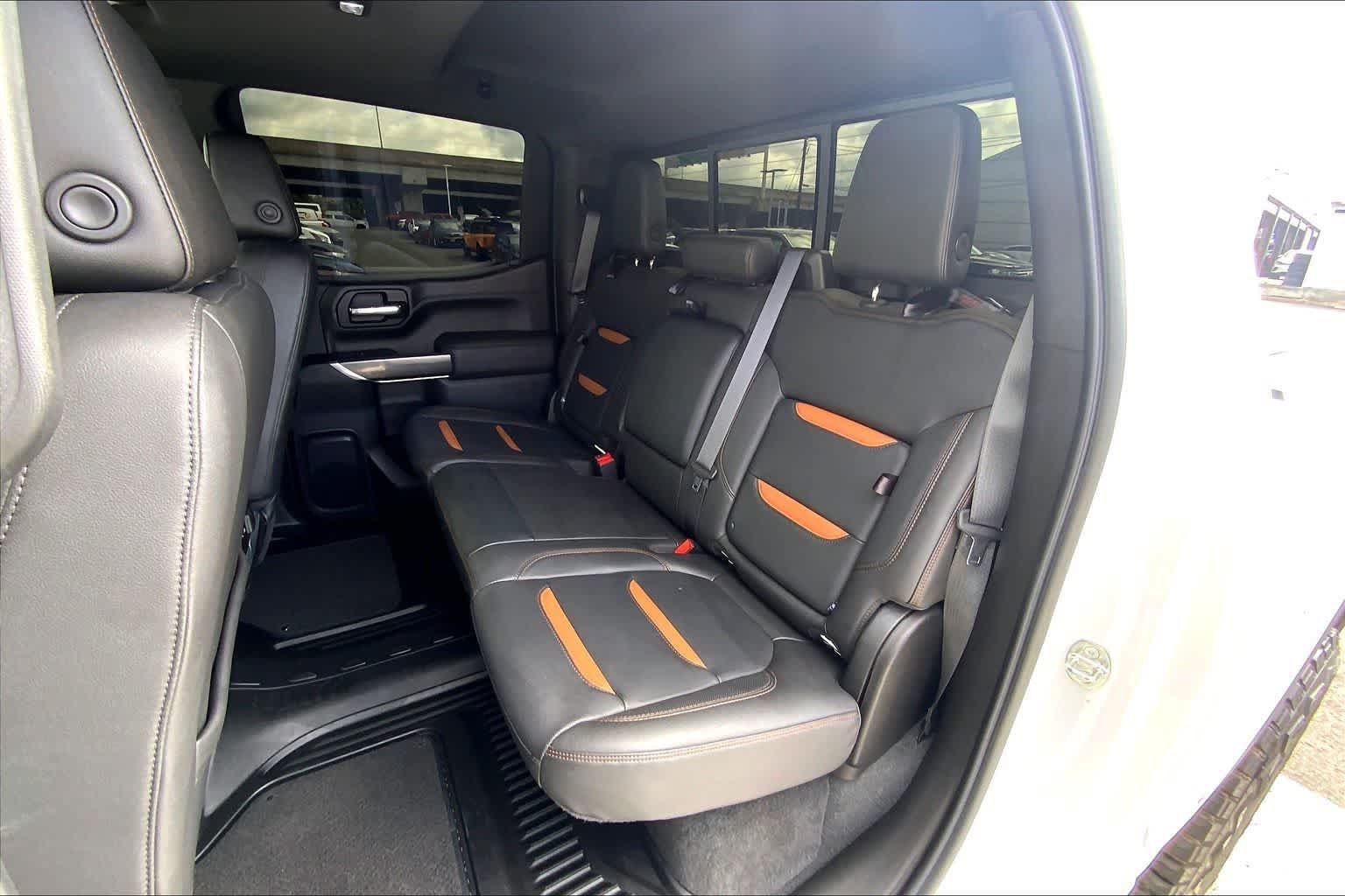 Used 2021 GMC Sierra 1500 AT4 w/ AT4 Value Package AWD/4WD image 29