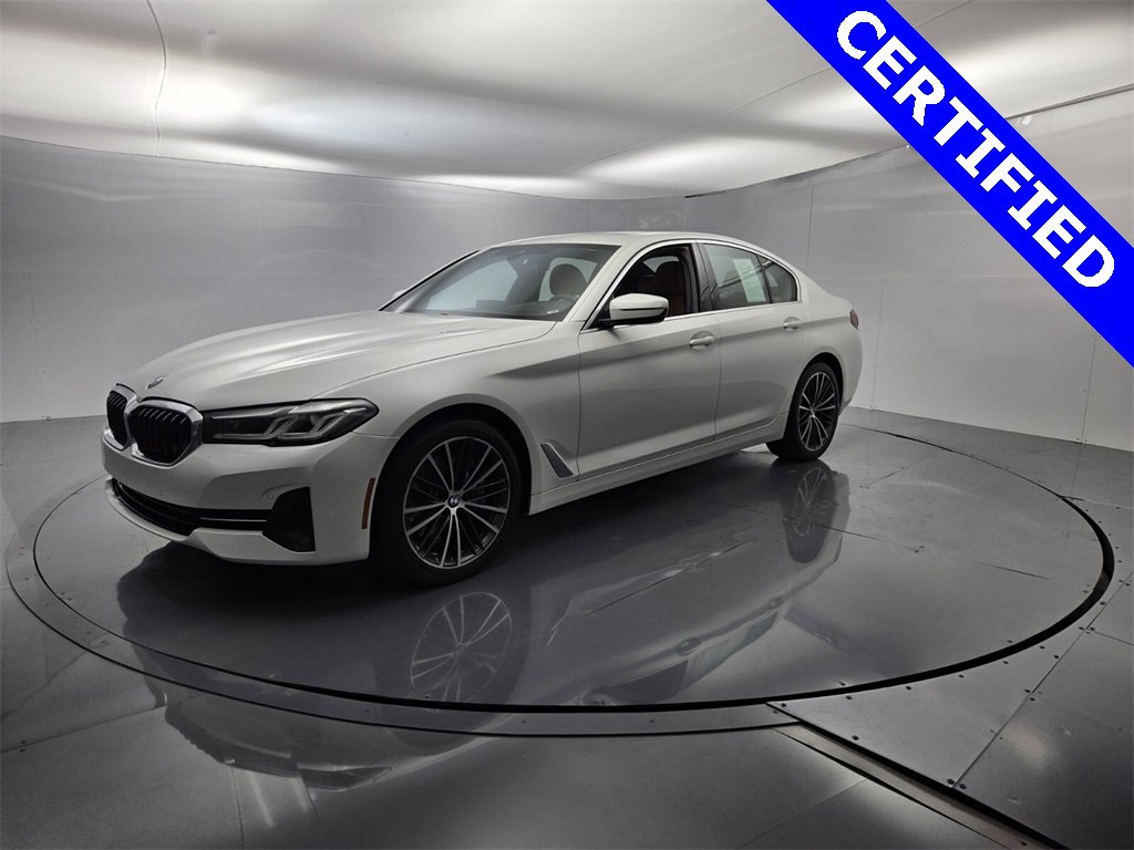 Certified 2022 BMW 540i w/ Premium Package image 5