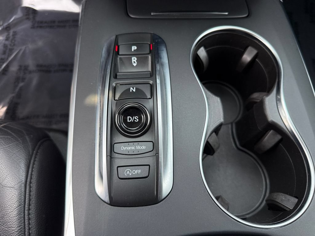 Used 2020 Acura MDX SH-AWD image 18