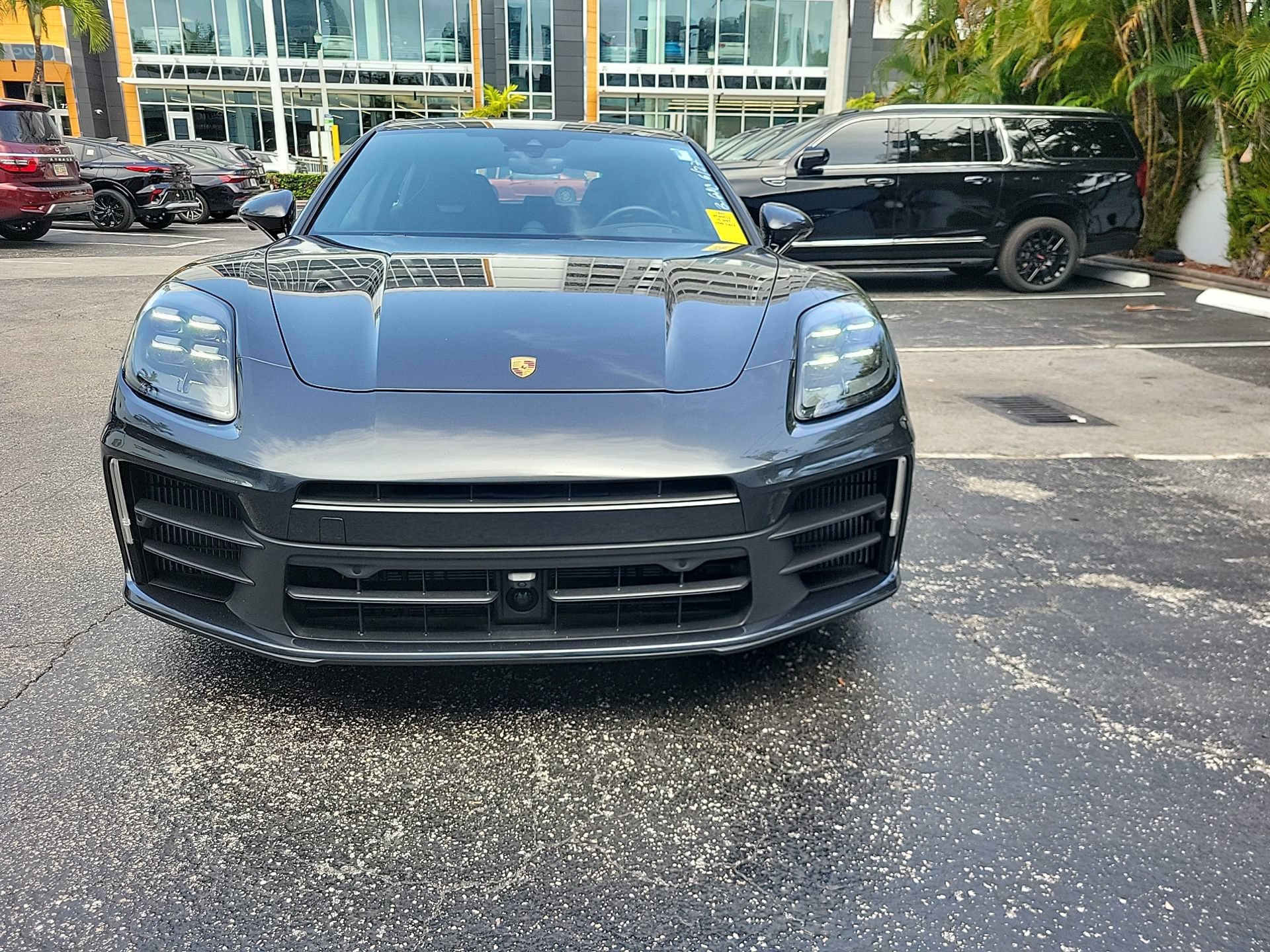 Used 2024 Porsche Panamera w/ Premium Package RWD image 3