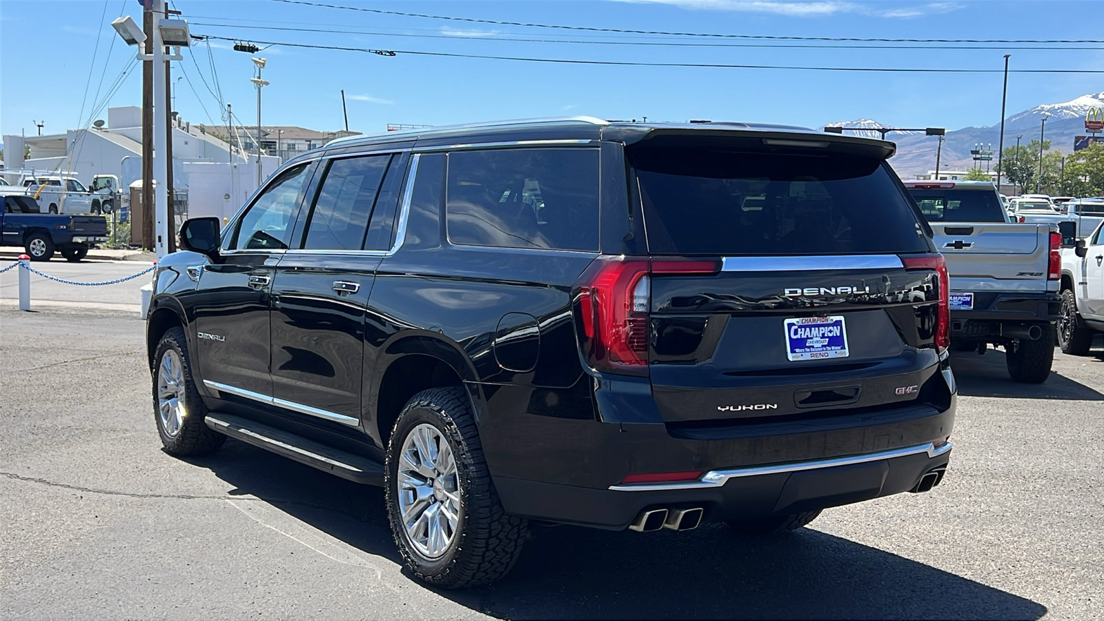Certified 2025 GMC Yukon XL Denali AWD/4WD image 7