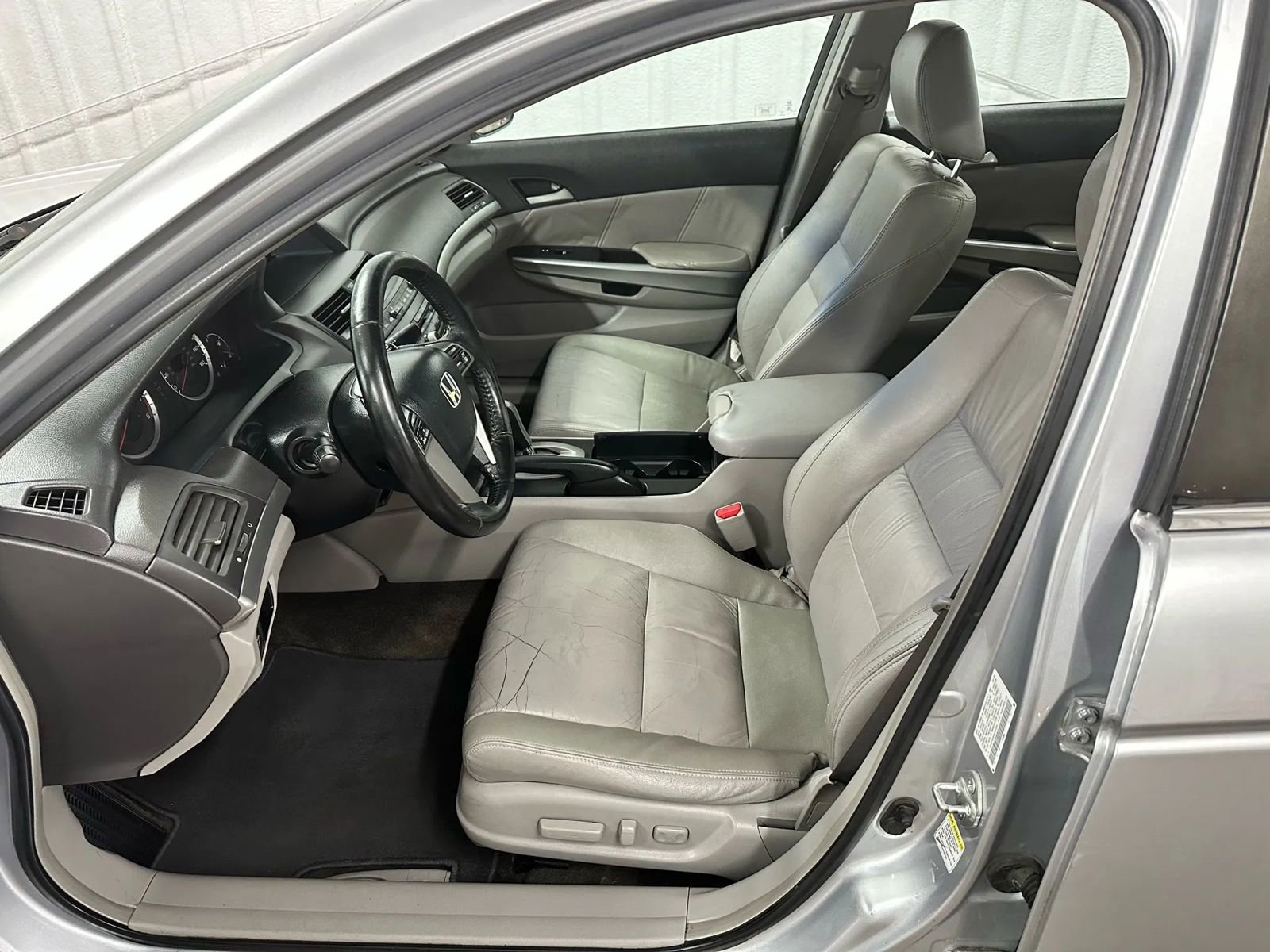 Used 2009 Honda Accord EX-L image 17