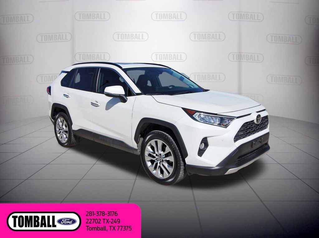 Used 2019 Toyota RAV4 Limited w/ Cold Weather Package image 10
