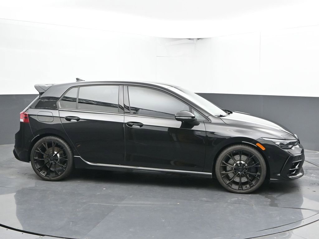 Used 2025 Volkswagen Golf R Black Edition image 11