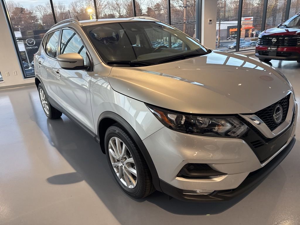 Used 2022 Nissan Rogue Sport SV image 18