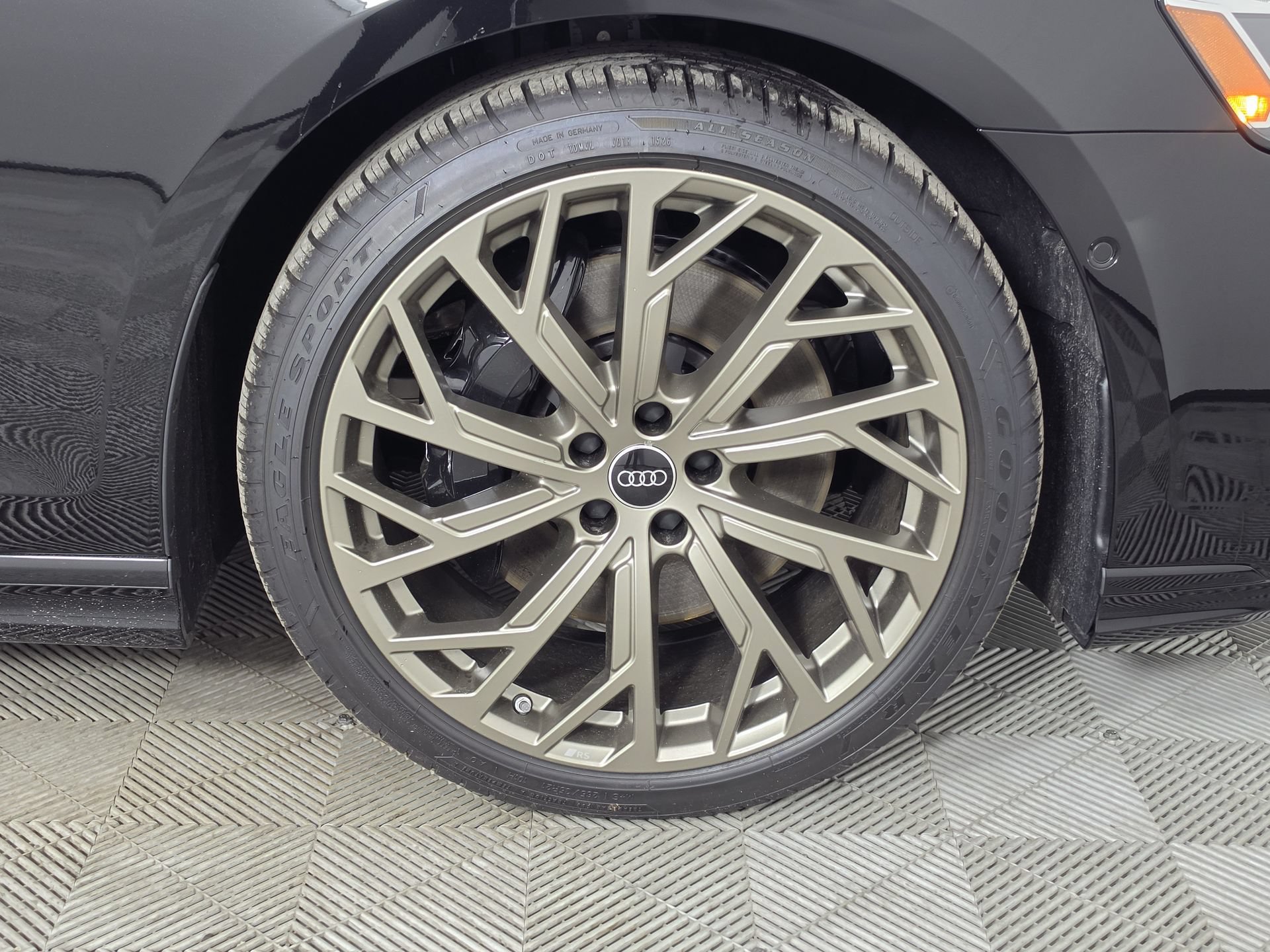 New 2026 Audi A8 L 3.0T AWD/4WD image 8