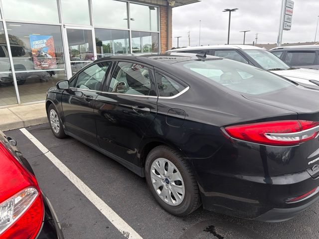Used 2020 Ford Fusion S FWD image 7