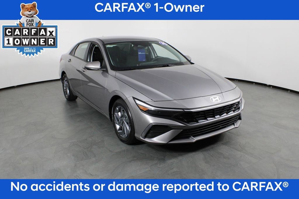 Certified 2024 Hyundai Elantra SEL image 5