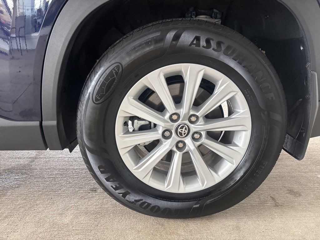 Used 2025 Toyota Grand Highlander AWD Hybrid image 39