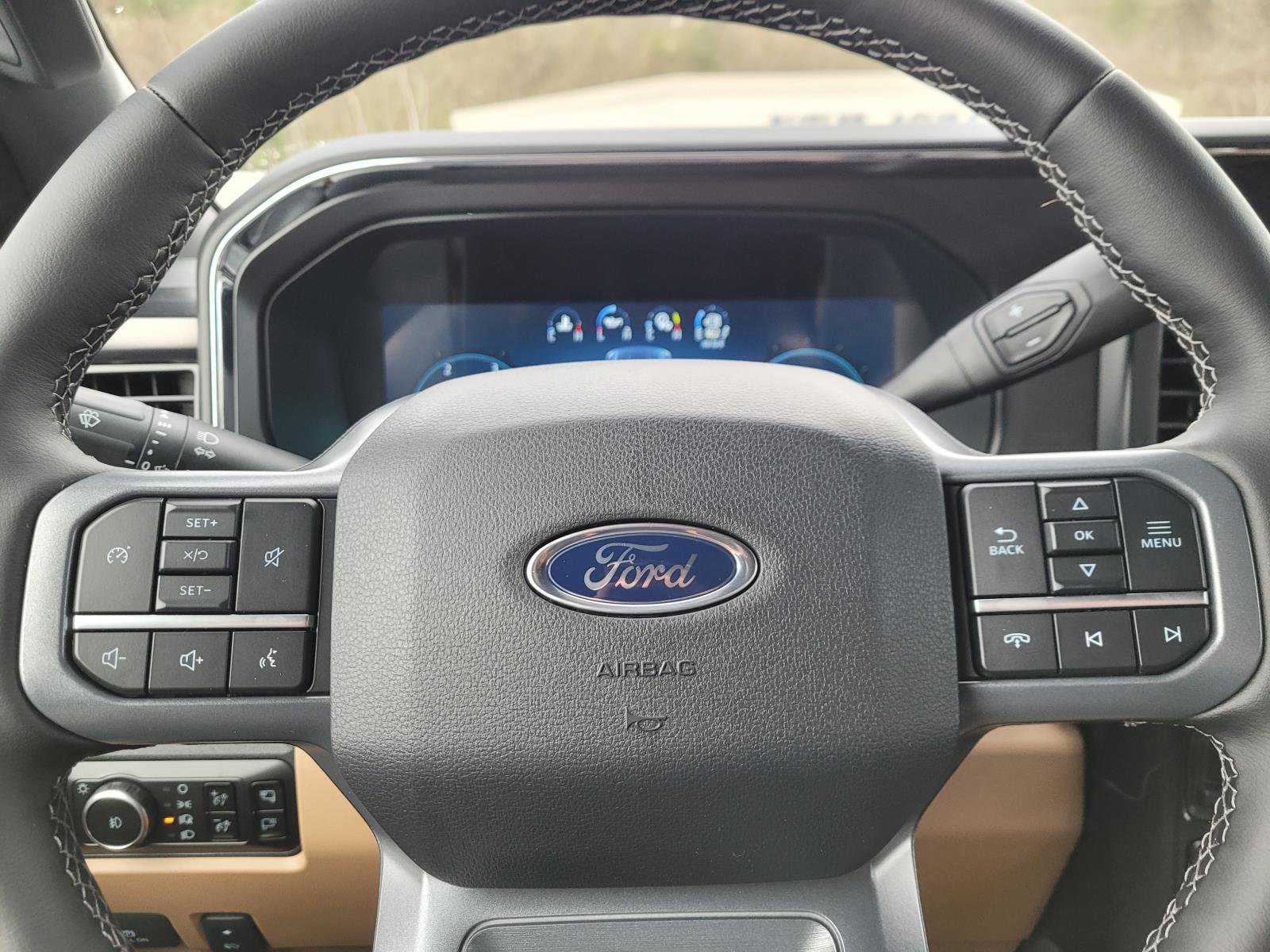 New 2026 Ford F250 Lariat w/ FX4 Off-Road Package image 16