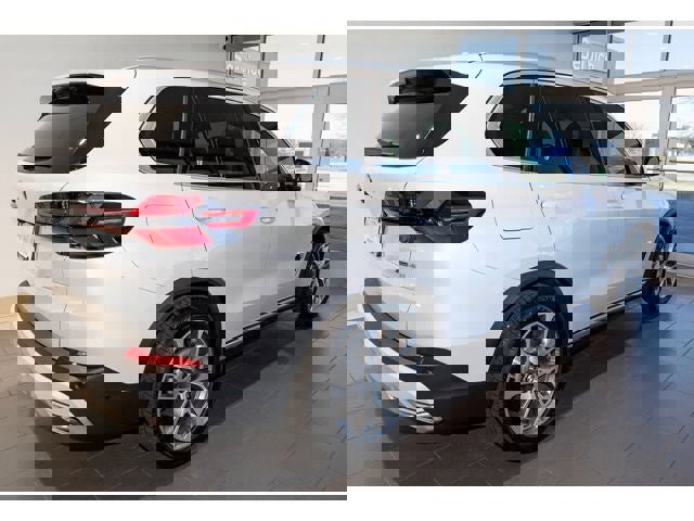 New 2026 BMW X5 xDrive40i w/ Premium Package image 26