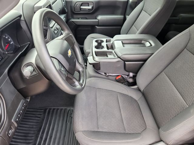 Used 2022 Chevrolet Silverado 2500 Custom w/ Custom Value Package AWD/4WD image 13