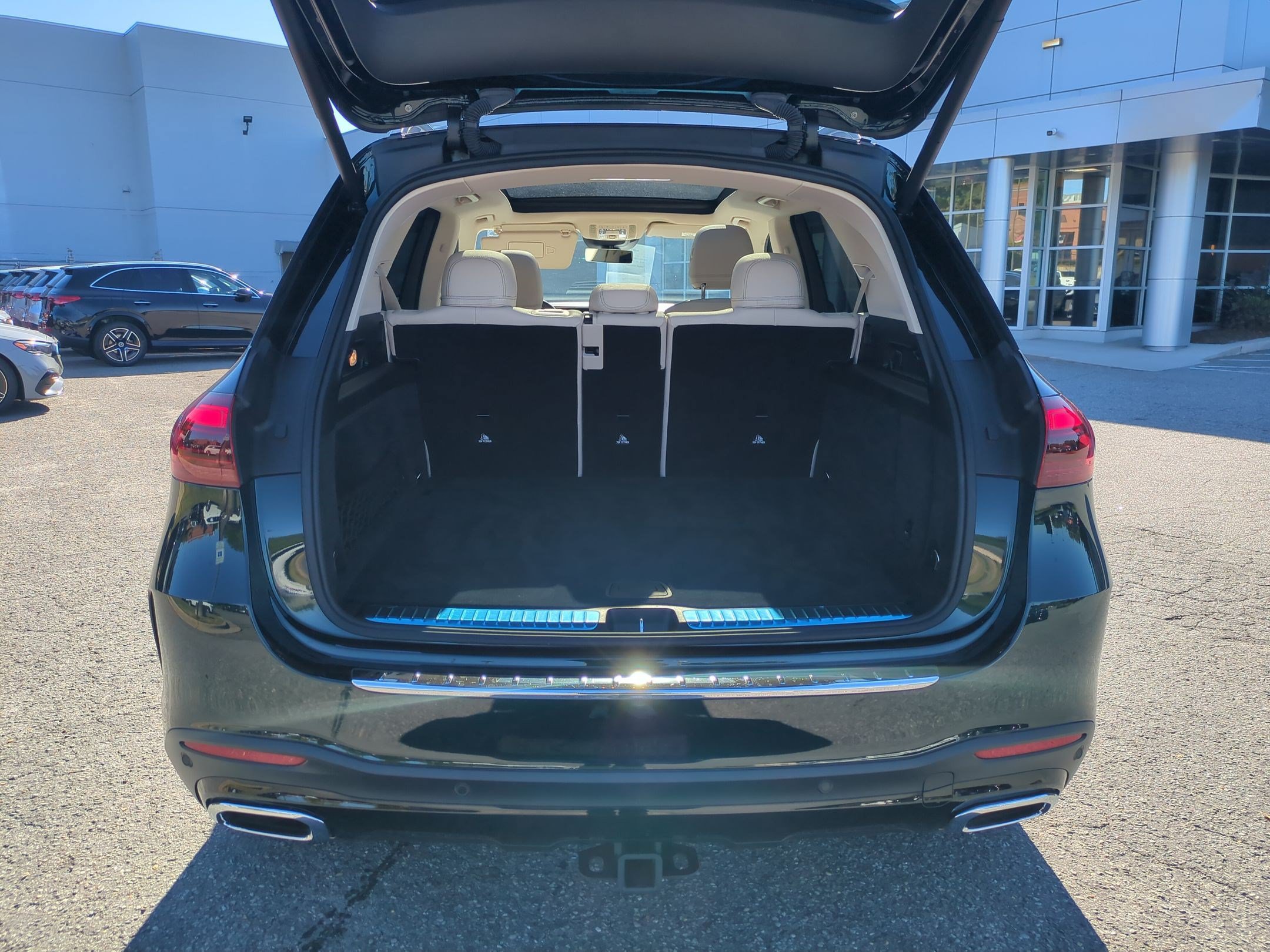 Certified 2024 Mercedes-Benz GLE 350 4MATIC image 33