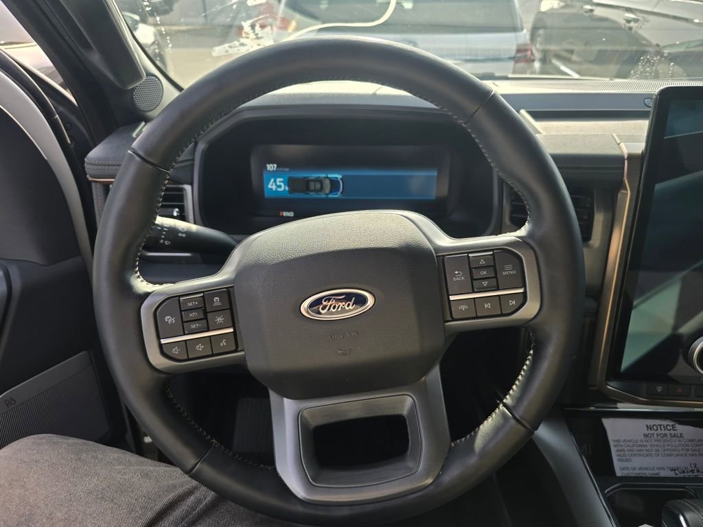 Used 2022 Ford F150 Lightning Lariat image 9