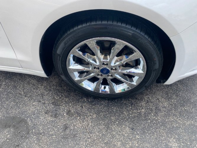 Used 2018 Ford Fusion Energi Titanium image 24