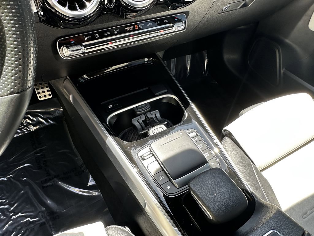 Certified 2023 Mercedes-Benz GLB 250 w/ AMG Line image 32