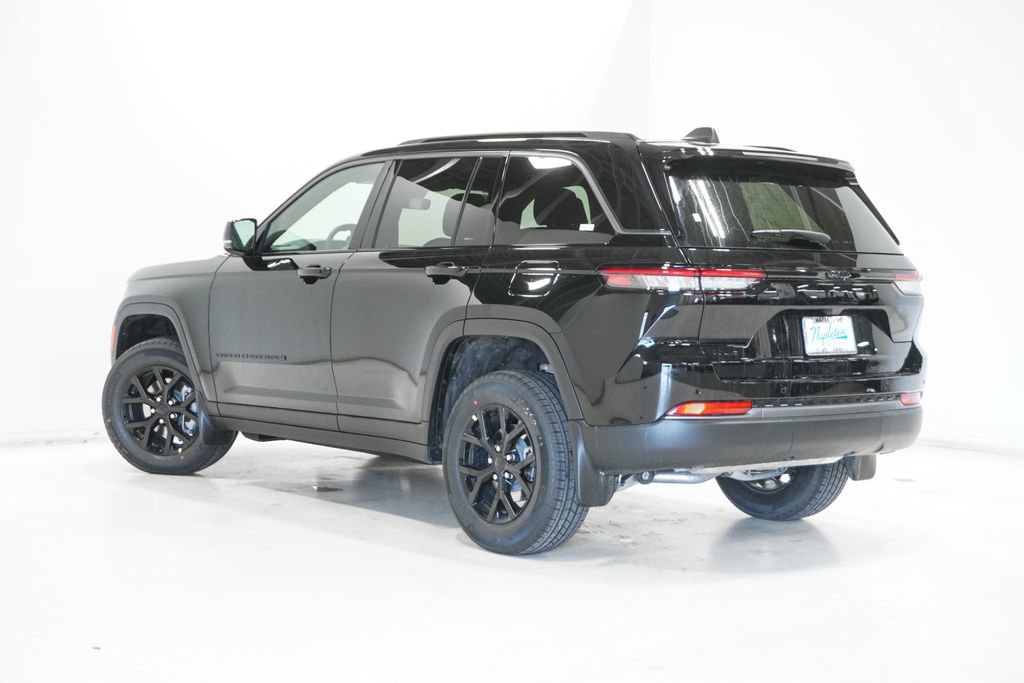 New 2026 Jeep Grand Cherokee L Limited w/ MOPAR Finishing Package AWD/4WD image 5