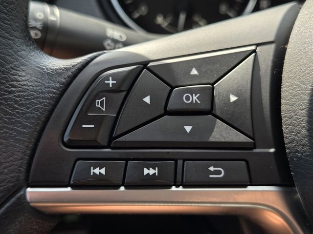 Used 2017 Nissan Rogue Sport S w/ S Appearance Package FWD image 23