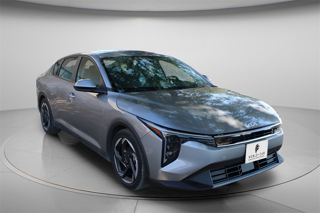 Certified 2025 Kia K4 EX